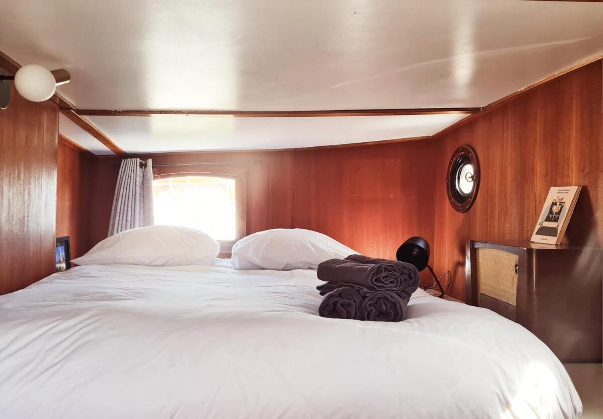 Bed & Breakfast Charmante Kapiteinshut Op Historisch Schip De Hoop